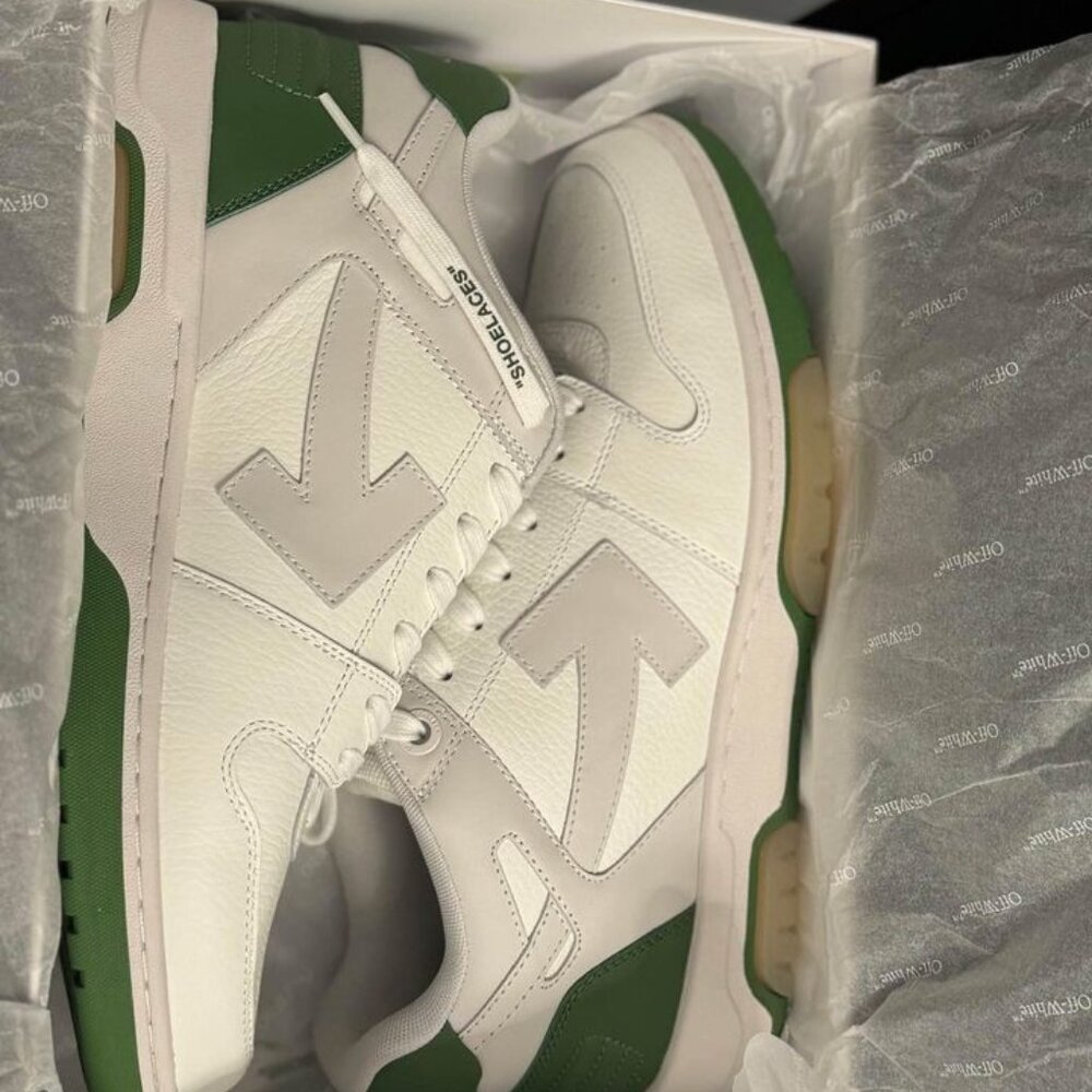 Off-White OOO Sneakers